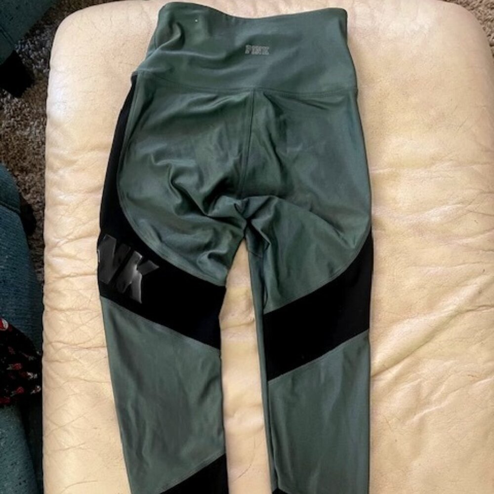 PINK by VS Shiny Leggings XS